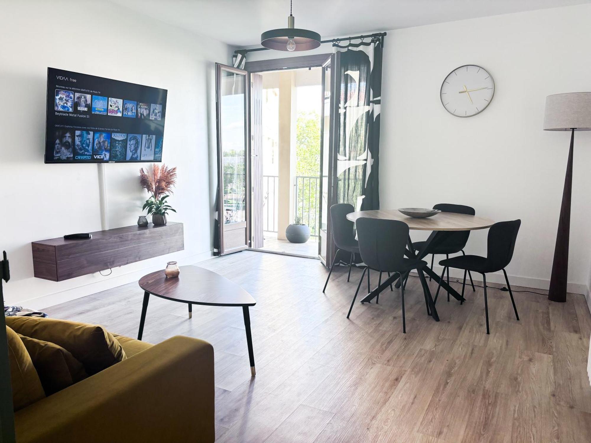 קולומייר Appartement 79M2 Proche Airbus Tout Confort Lumineux 2 Chambres, 1 Bureau מראה חיצוני תמונה